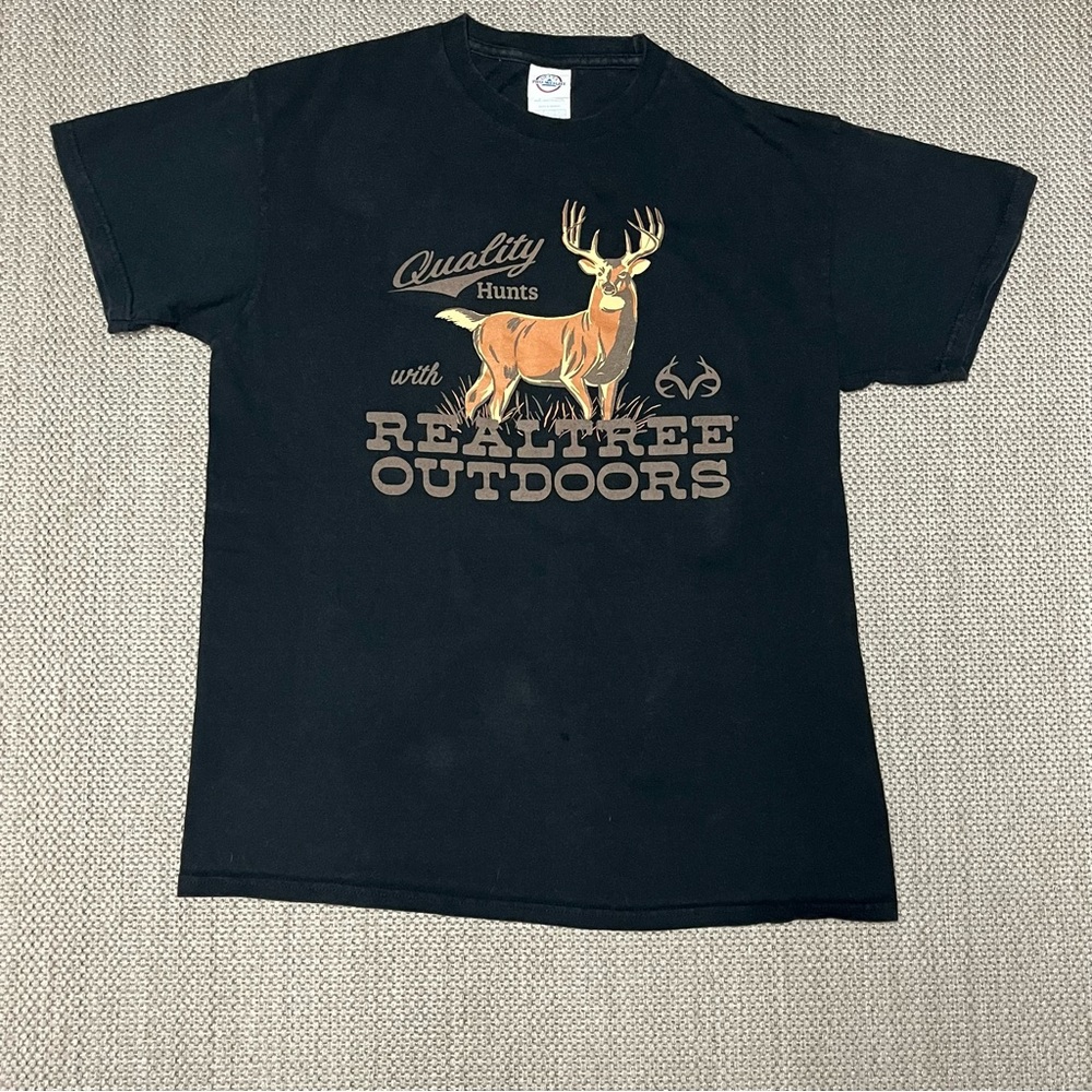 Realtree Men's Deer Hunting Short Sleeve T-Shirt